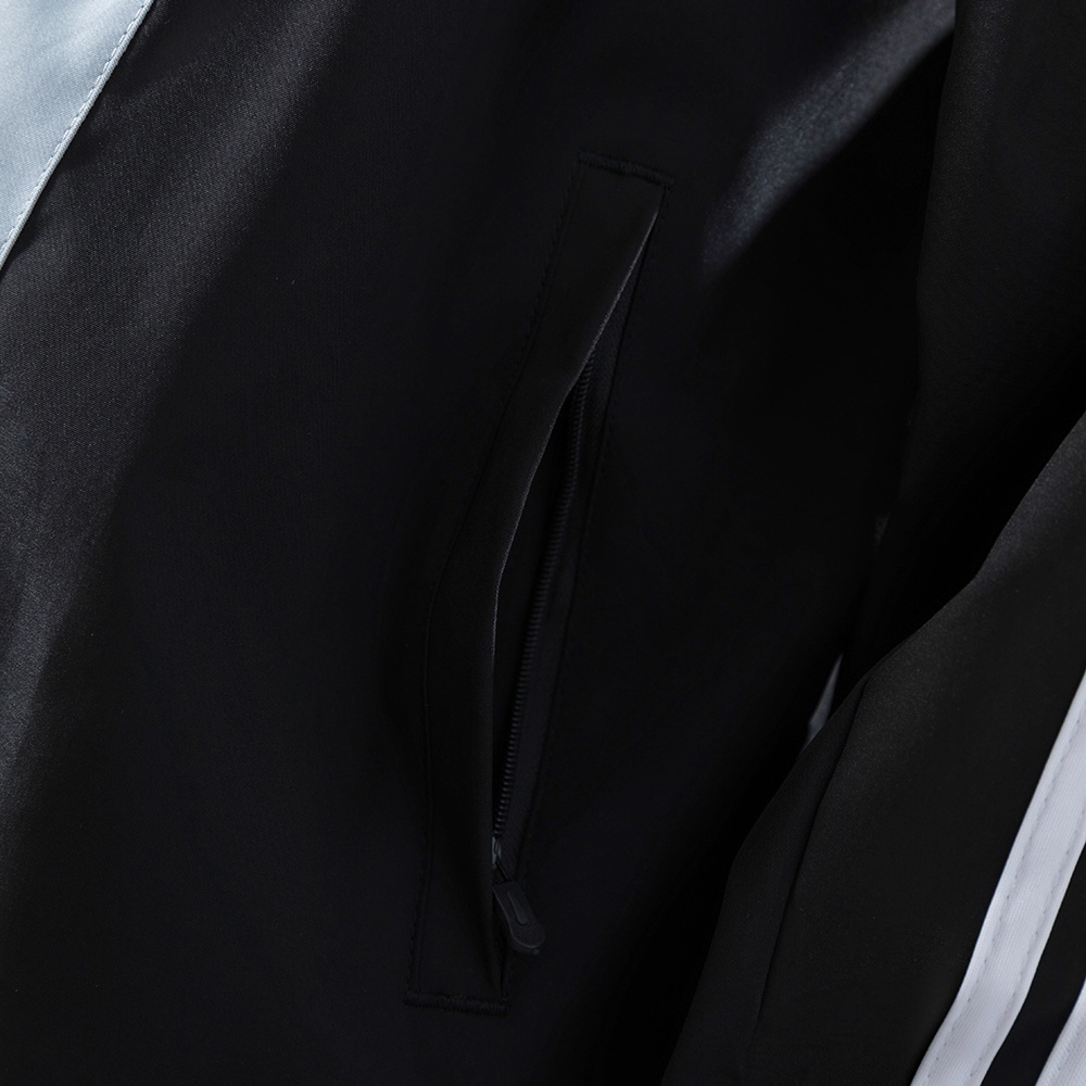 Real Madrid 2004/05 Retro Windbreaker – Replica Football Windbreaker Jacket – S–XXL