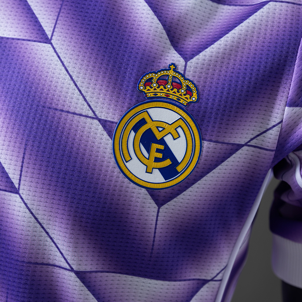 Real Madrid 25/26 Player Version Jersey Purple – Replica Football Soccer Shirt – S–XXL
