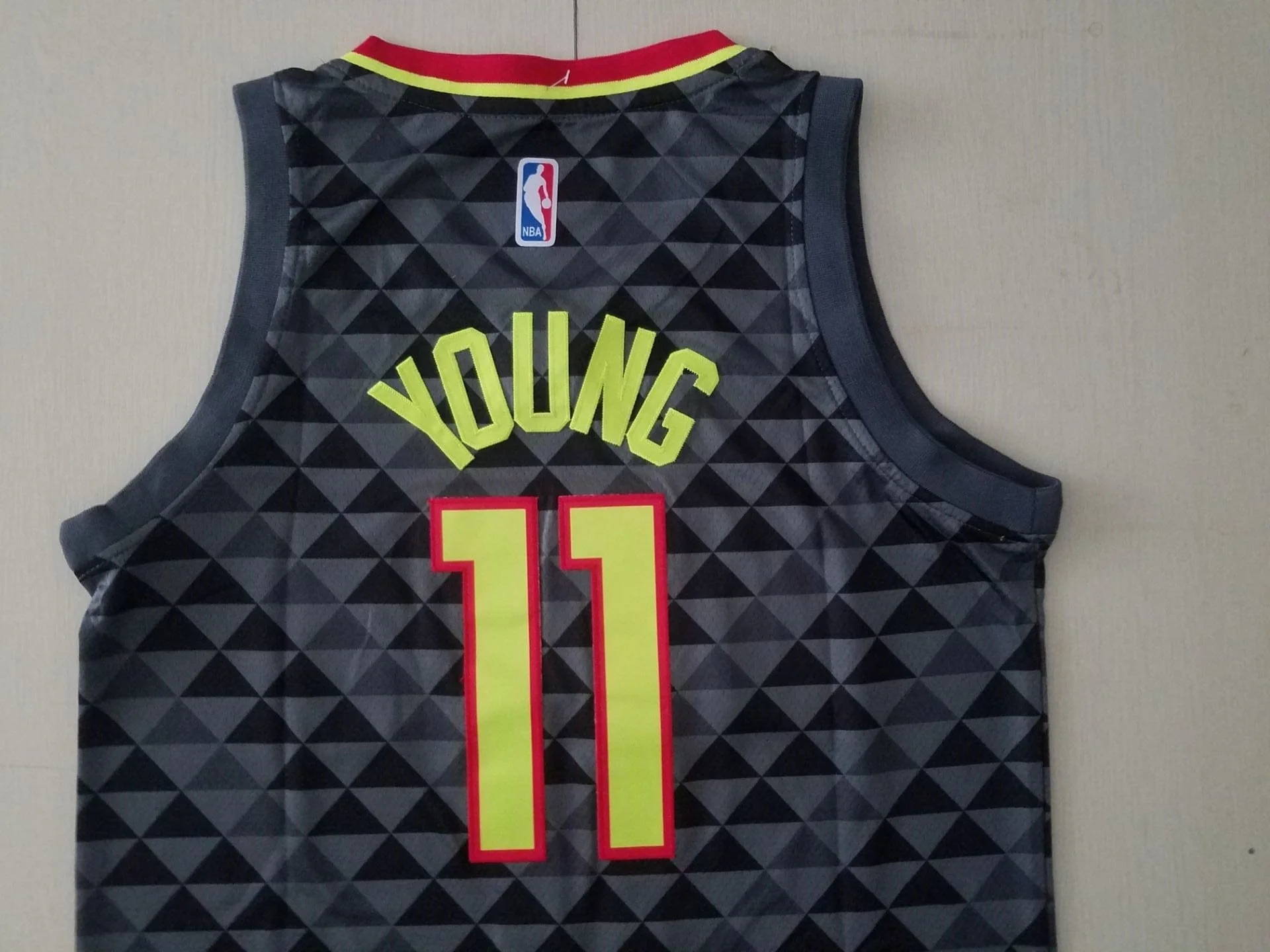 Men's Atlanta Hawks Trae Young #11 Black Swingman Jersey