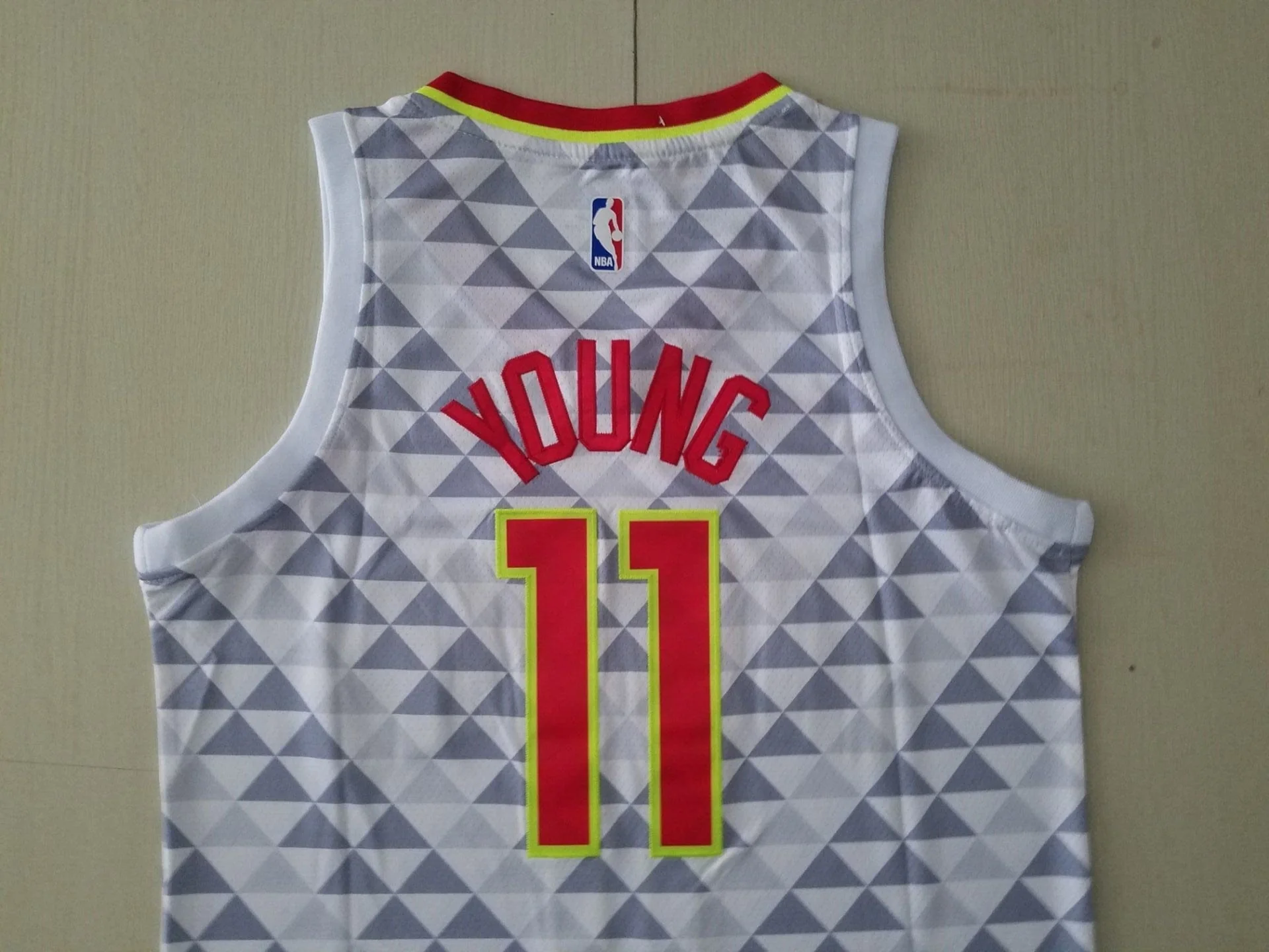 Men's Atlanta Hawks Trae Young #11 White Swingman Player Jersey